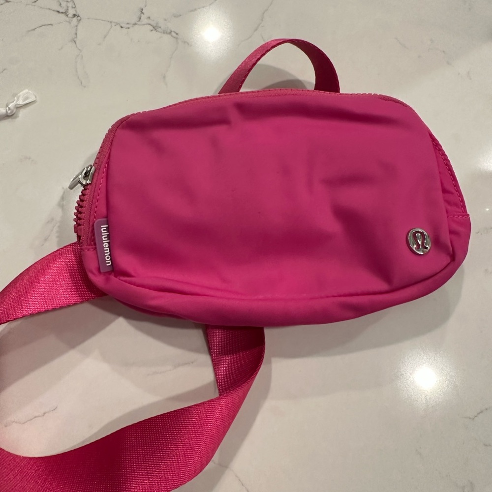 lululemon athletica Fuchsia Crossbody Bag